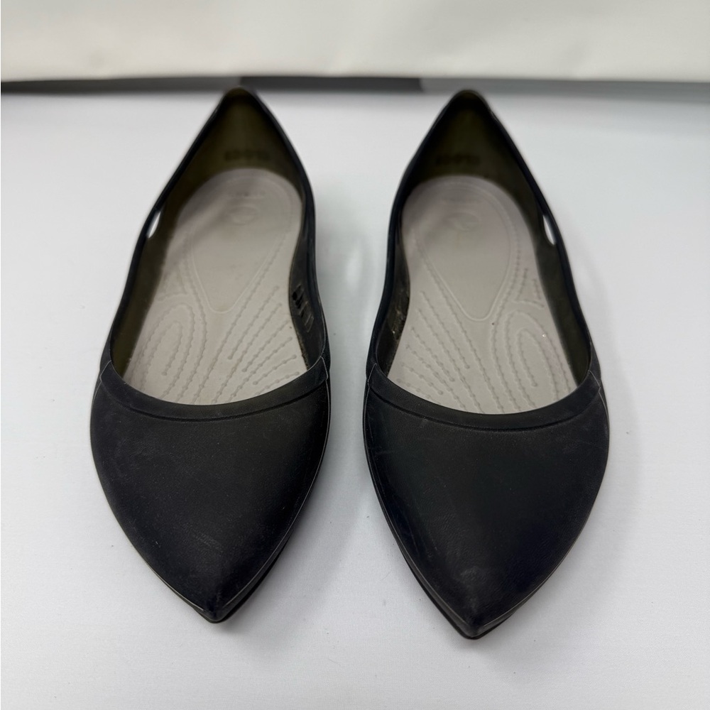 Black Women's Crocs Flats size 6